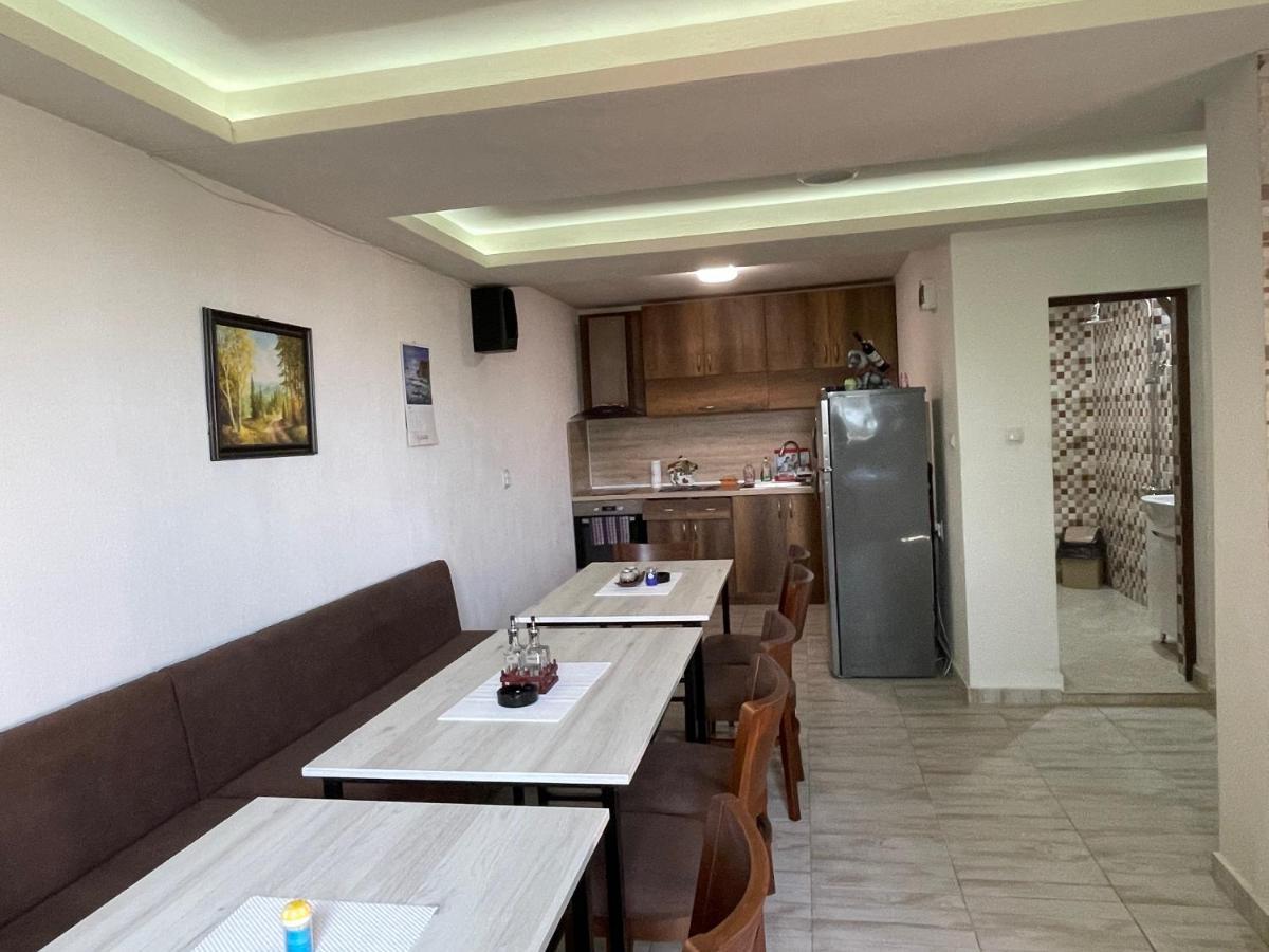 Saint Maria Guest House Velingrad Exterior foto