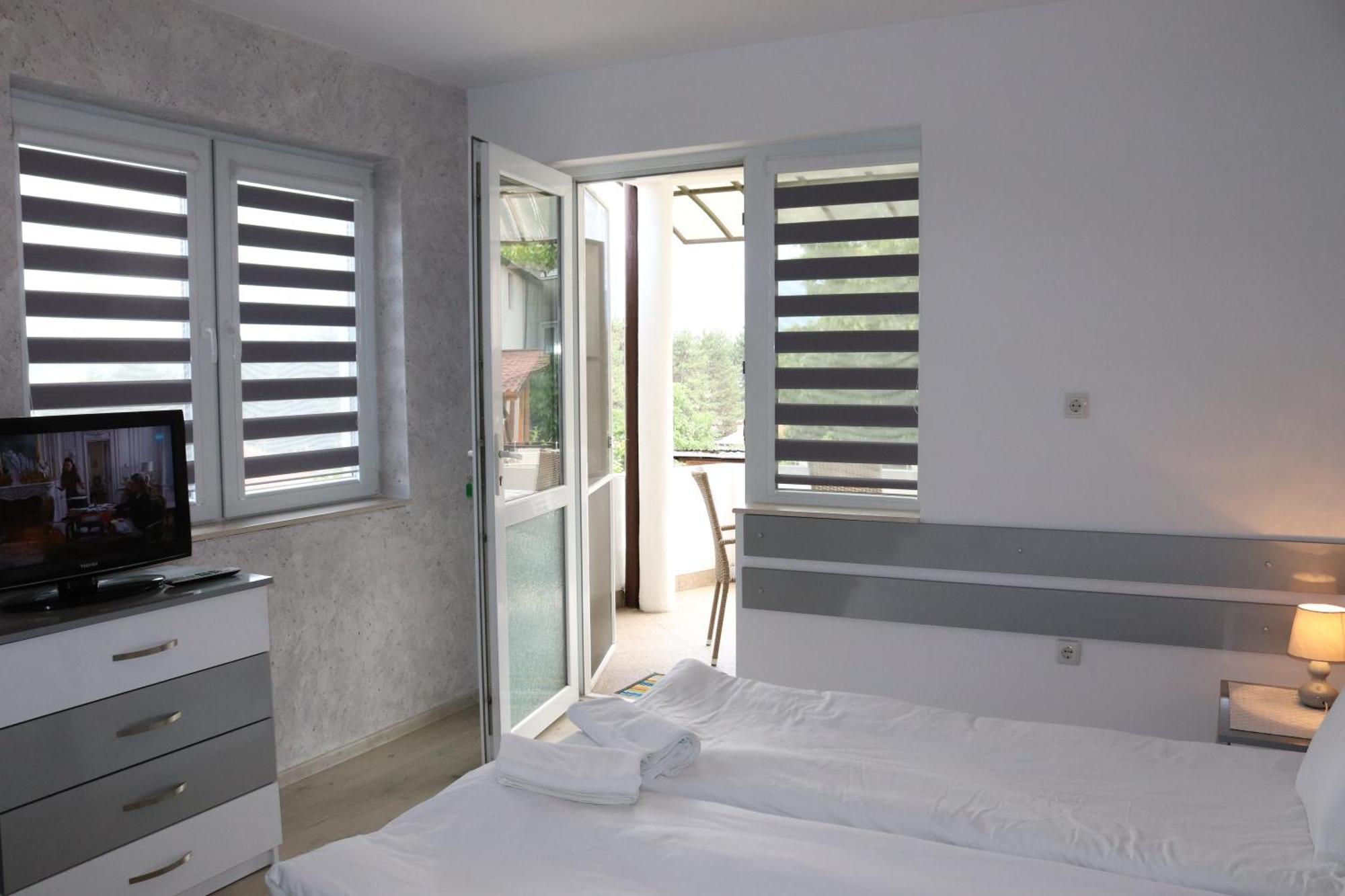 Saint Maria Guest House Velingrad Exterior foto